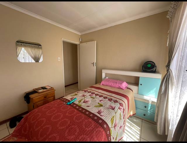 4 BEDROOM HOUSE FOR SALE IN BAKERTON